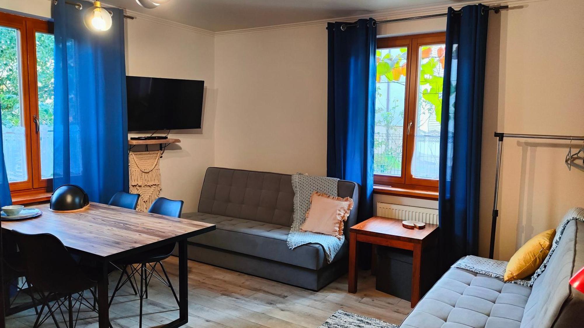 Pod Czeresnia Apartment